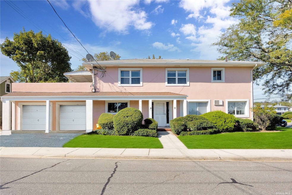 60 Conklin St, Farmingdale, NY 11735 MLS ONE3508993