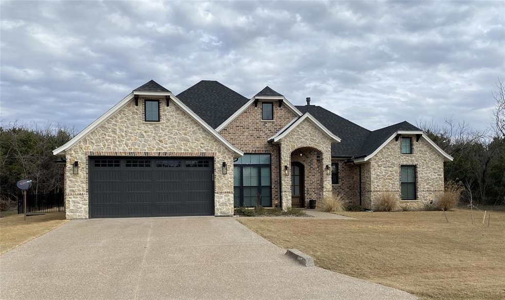 12178 Rolling Oaks Dr, Whitney, TX 76692 - photo 1