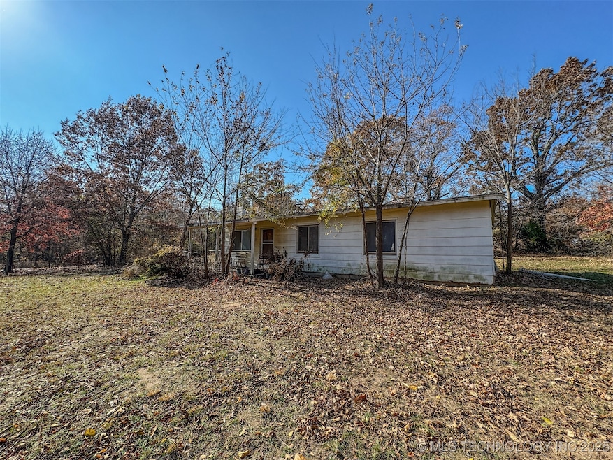 472665 E 780 Rd, Stilwell, OK 74960 - photo 1