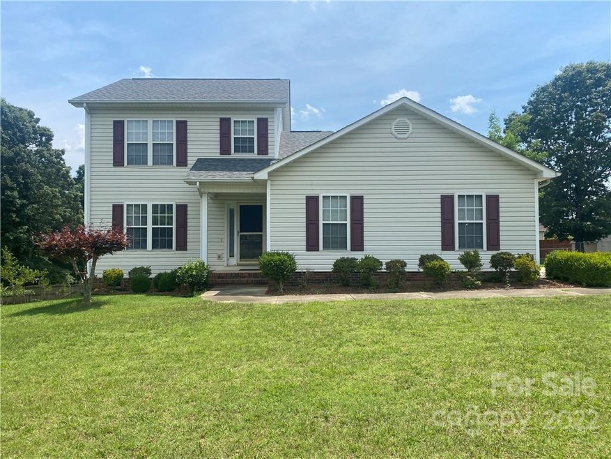 237 Scotts Creek Rd, Statesville, NC 28625