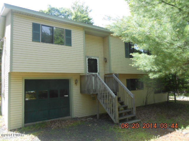 119 Robin Ln, Dingmans Ferry, PA 18328 - photo 1