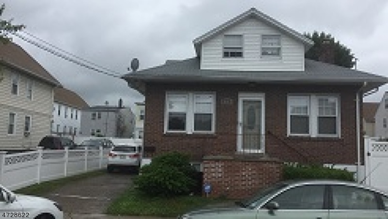 914 E 26th St unit 916, Paterson, NJ 07513 - photo 1