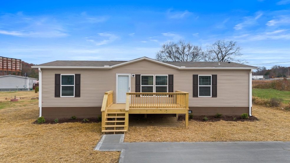 1690 Old Newport Hwy, Newport, TN 37821 - photo 1