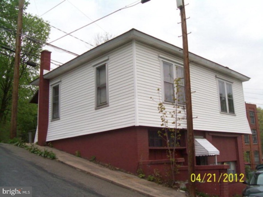 1 N Front St, Ashland, PA 17921 - photo 1