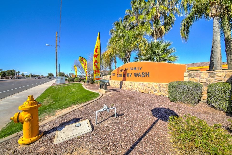 Kelley Family Car & RV Wash-1