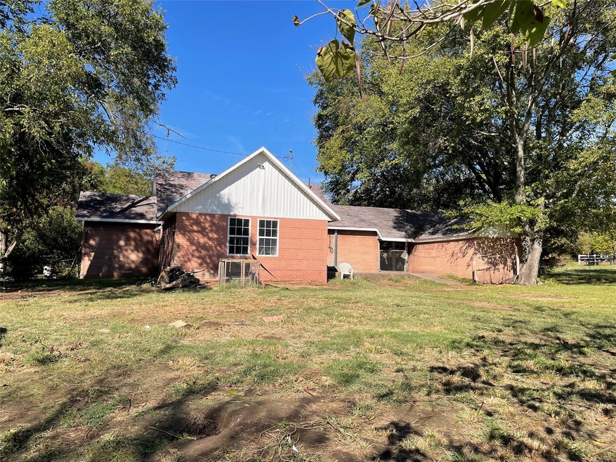 104 Mockingbird St, Ector, TX 75439 MLS 20573340