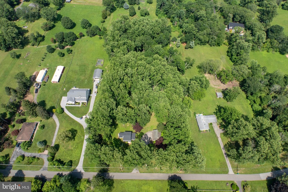 0 Forest Ln unit PADE2094726, Glen Mills, PA 19342 - photo 1