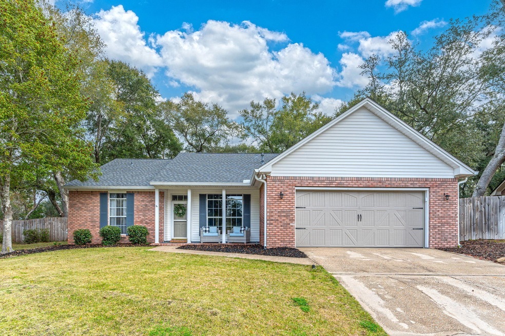 1693 Bretton Cove, Niceville, FL 32578 - photo 1