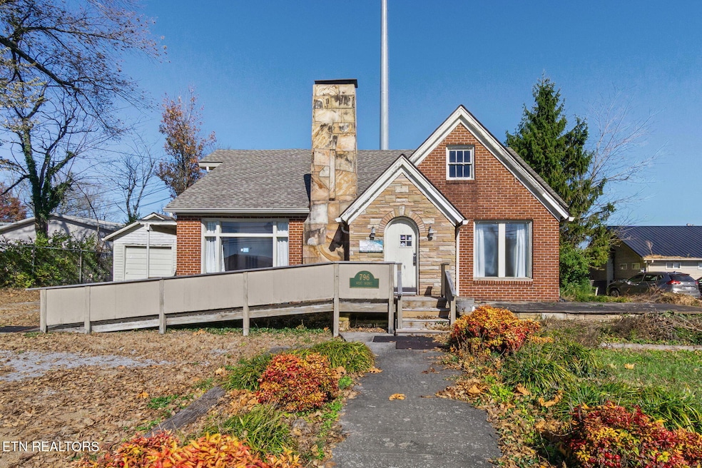 For Sale $350,000 • Co-Listing Agent