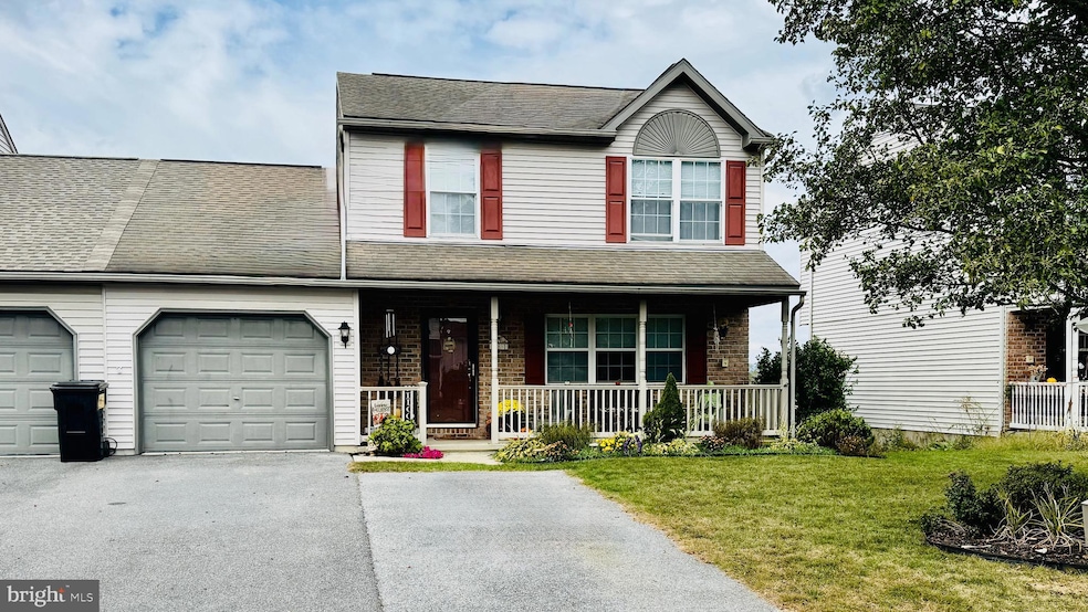 281 N View Rd, Fleetwood, PA 19522 - photo 1