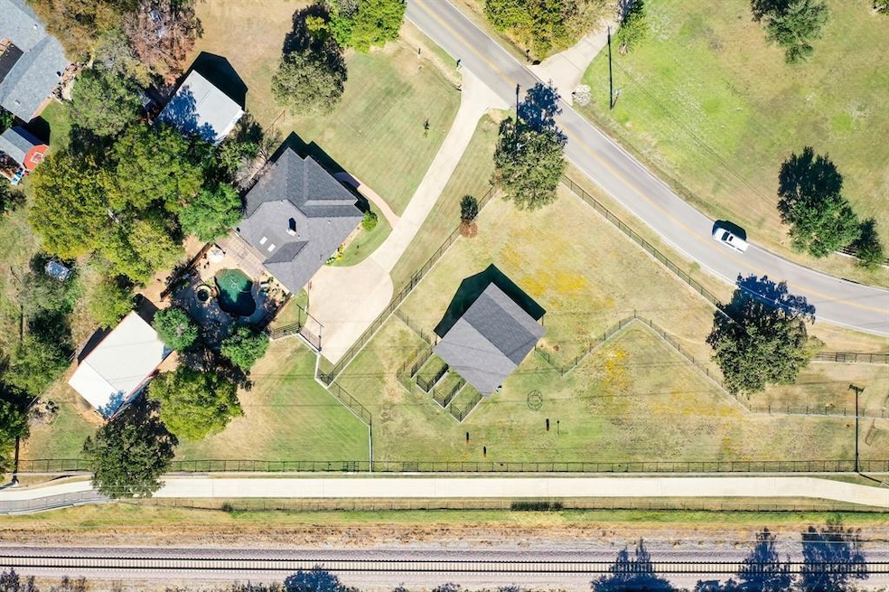 201 W Ld Lockett Rd, Colleyville, TX 76034 - photo 1