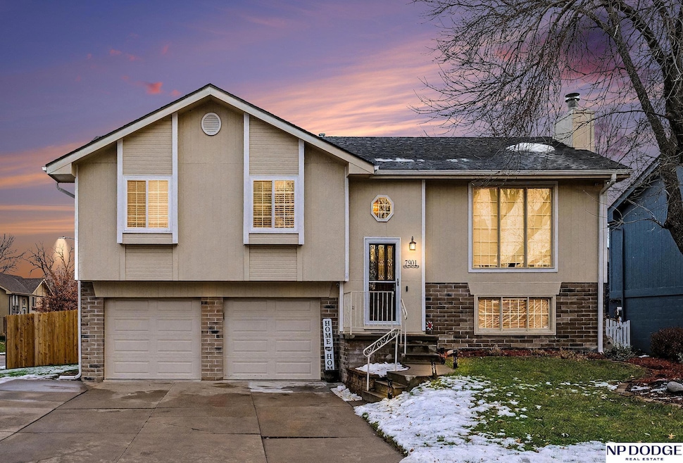 7901 S 151st Ave, Omaha, NE 68138 - photo 1