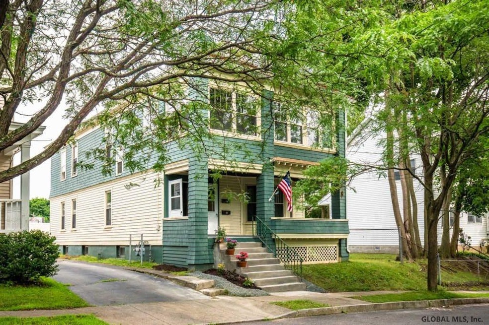 2 Woodrow Ct unit 2, Troy, NY 12180 - photo 1