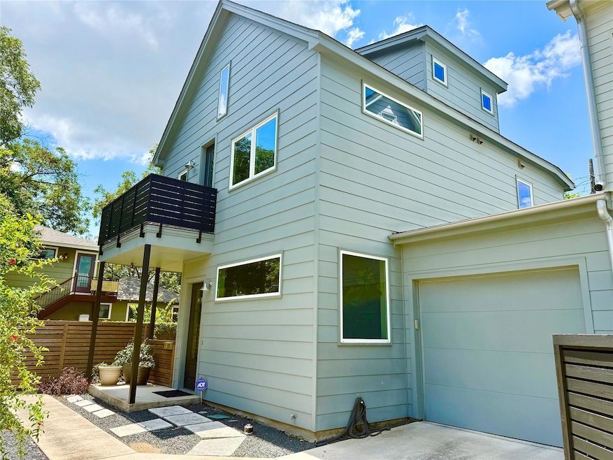 1303 Harriet Ct unit B, Austin, TX 78756 - photo 1