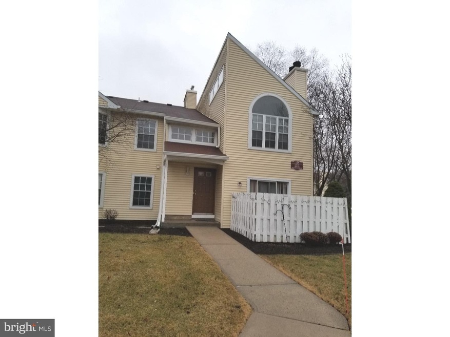 26 Dennis Ct, Hightstown, NJ 08520 - photo 1