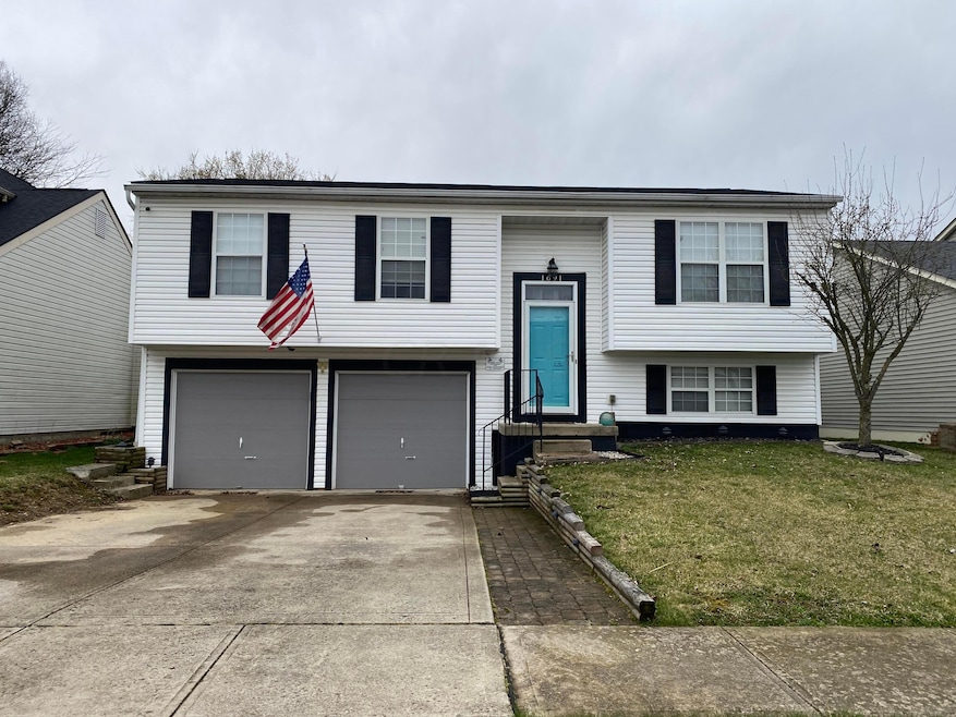 1691 Green Friar Dr, Columbus, OH 43228 - photo 1