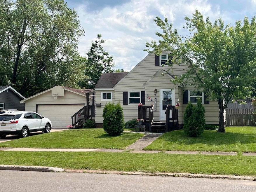 For Sale $189,900 • Co-Listing Agent