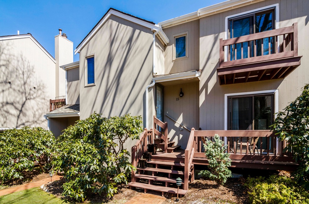 14 Ships Way, Buzzards Bay, MA 02532 - photo 1