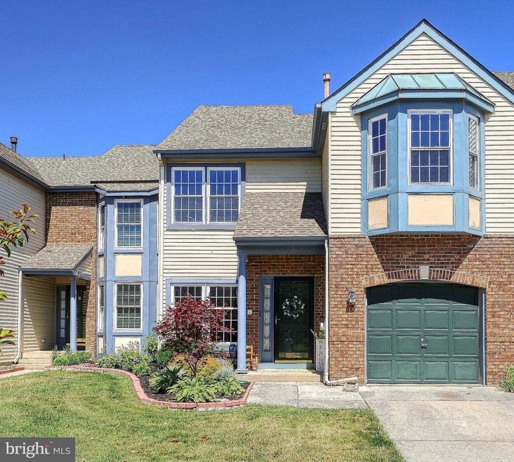 Sold $430,000 • Co-Listing Agent