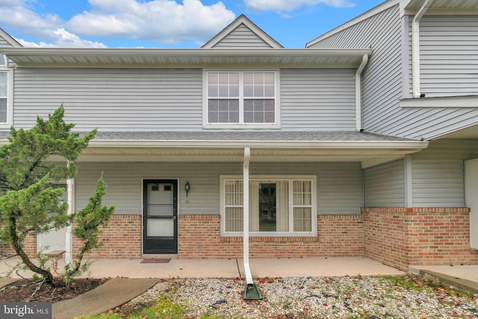 46 Sassafras Ct, North Brunswick, NJ 08902 - photo 1