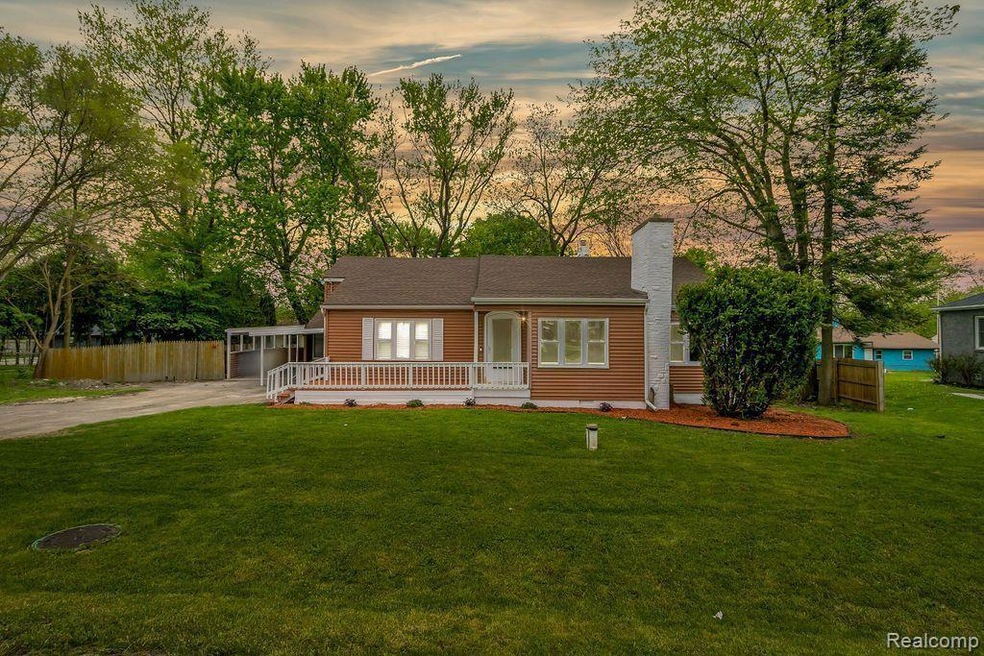 3422 Hull St, Flint, MI 48507 - photo 1