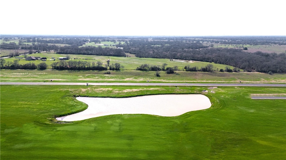 View of home's community with golf course view