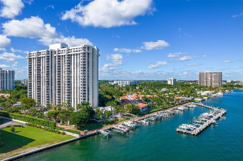 34 ACRE WATERFRONT COMMUNITY