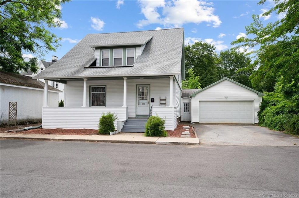 6 Francis Place, Norwich, CT 06360 - photo 1