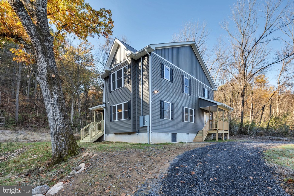 1691 Deer Rapids Rd, Strasburg, VA 22657 - photo 1