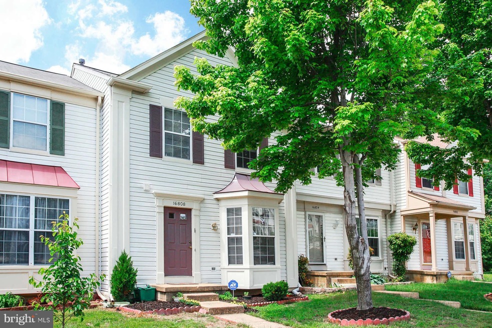 16808 Jed Forest Ln, Woodbridge, VA 22191 - photo 1