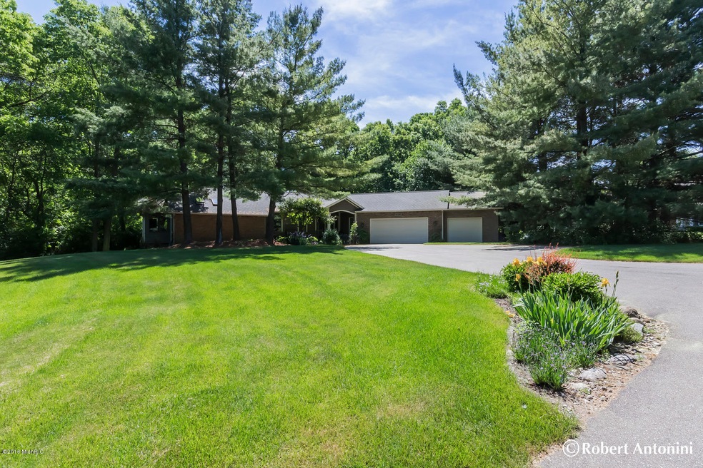 5830 Cascade Rd SE Grand-large-001-45-Fr