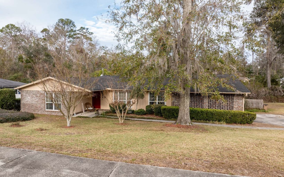 Under Contract $355,000