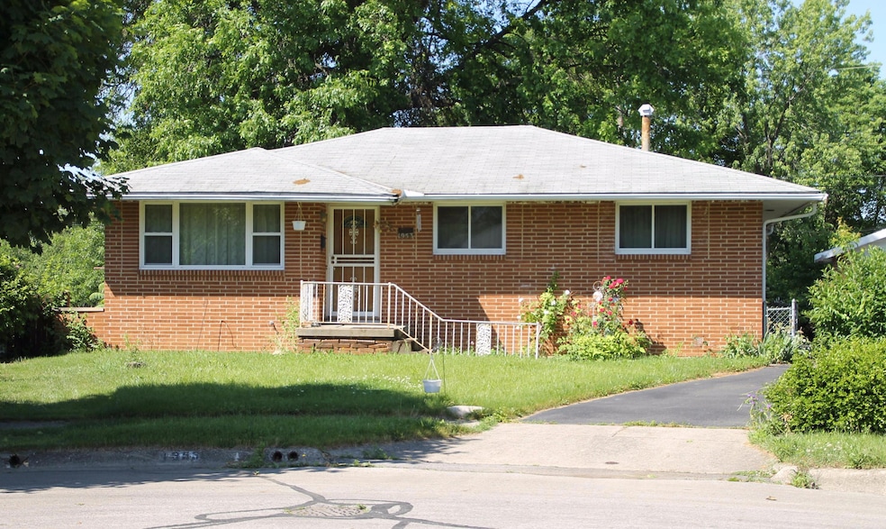 FRONT EXTERIOR