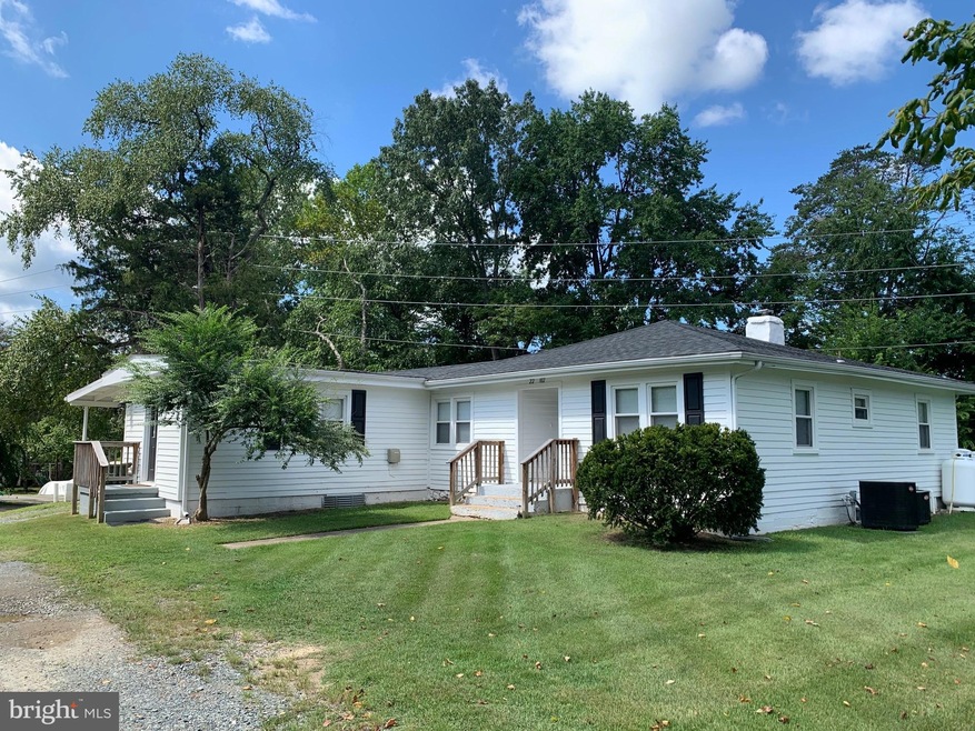 22 Sunnyside Dr, Stafford, VA 22554 - photo 1