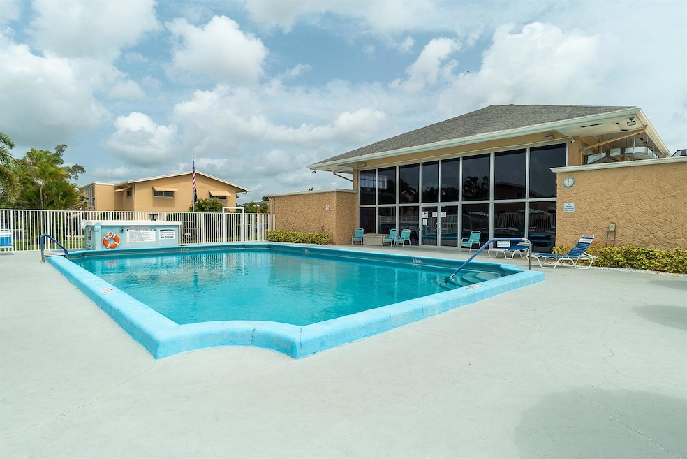 2164 NE 1st Way unit 105, Boynton Beach, FL 33435 - photo 1