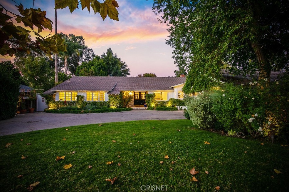 20643 De Forest St, Woodland Hills, CA 91364 - photo 1