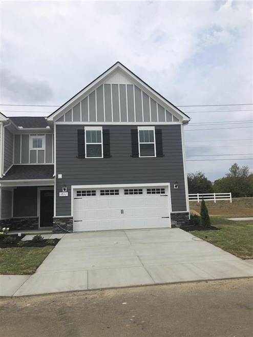 New Wilkerson Downs townhomes 3 bedroom 2 1/2 bath