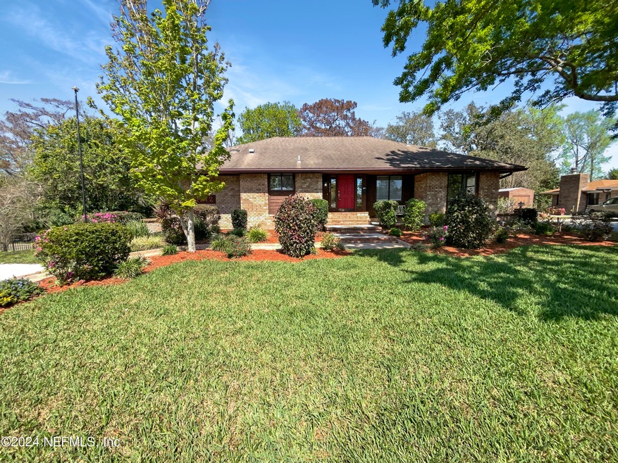 4272 Buck Point Rd, Jacksonville, FL 32210 - photo 1