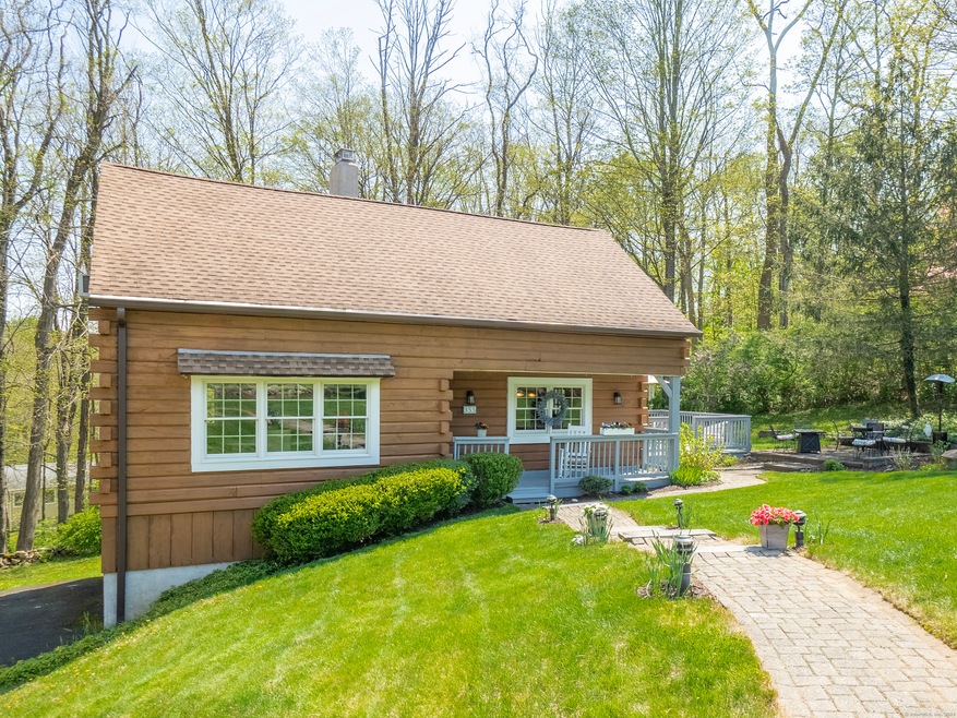 355 Bennetts Farm Rd, Ridgefield, CT 06877 - photo 1