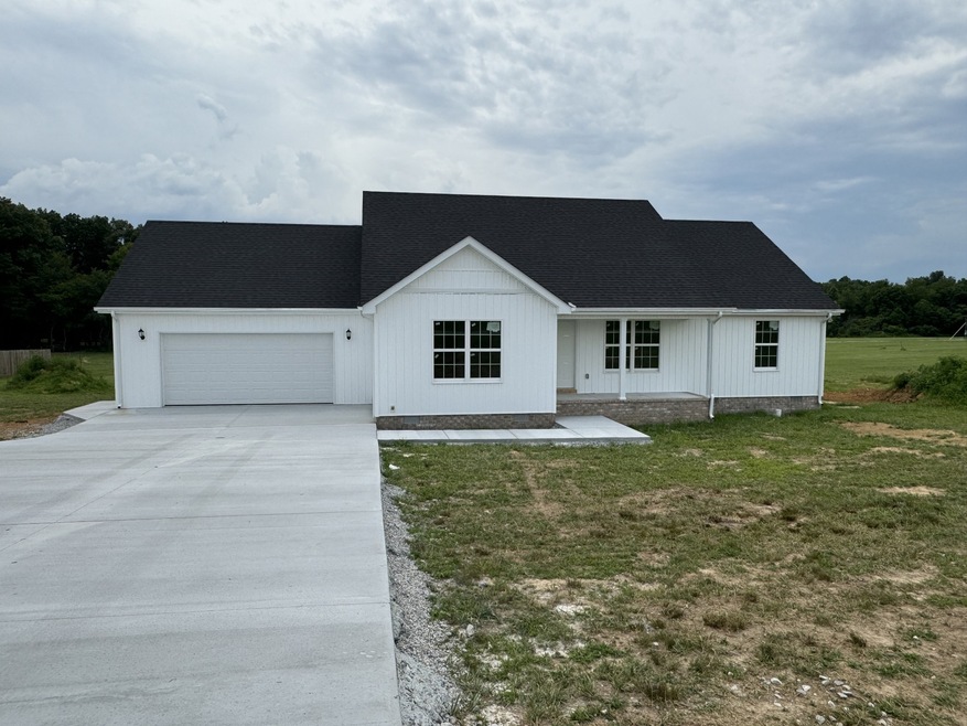 5377 Old Manchester Hwy, Tullahoma, TN 37388 - photo 1