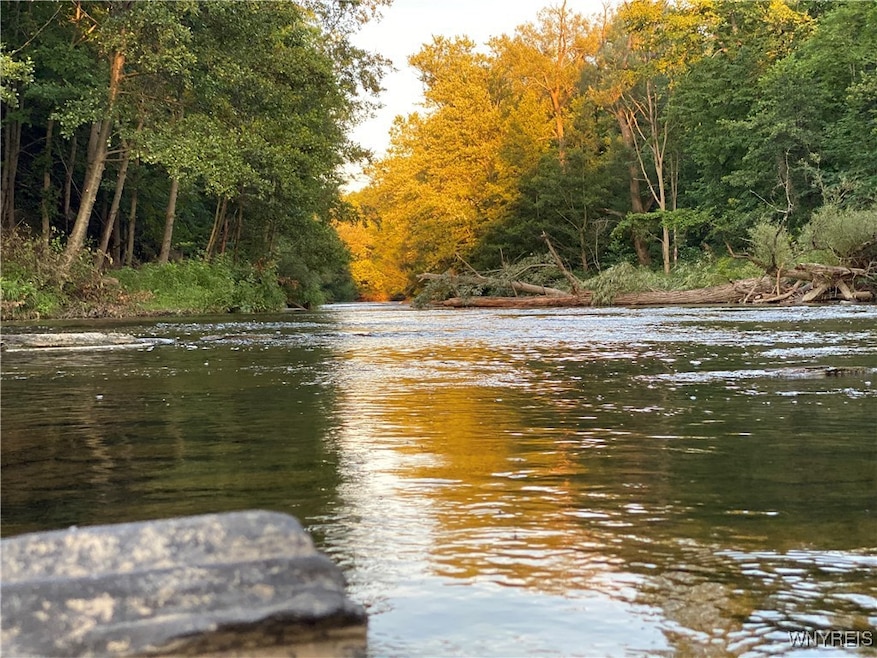 For Sale $325,000 • Co-Listing Agent