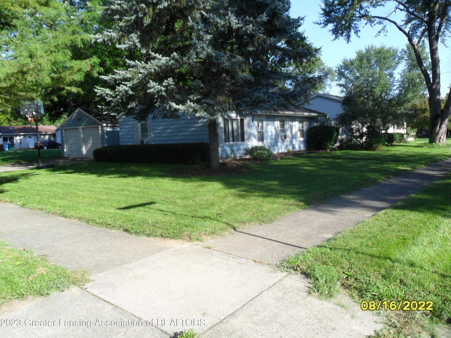 4712 Palmer St, Lansing, MI 48910 - photo 1