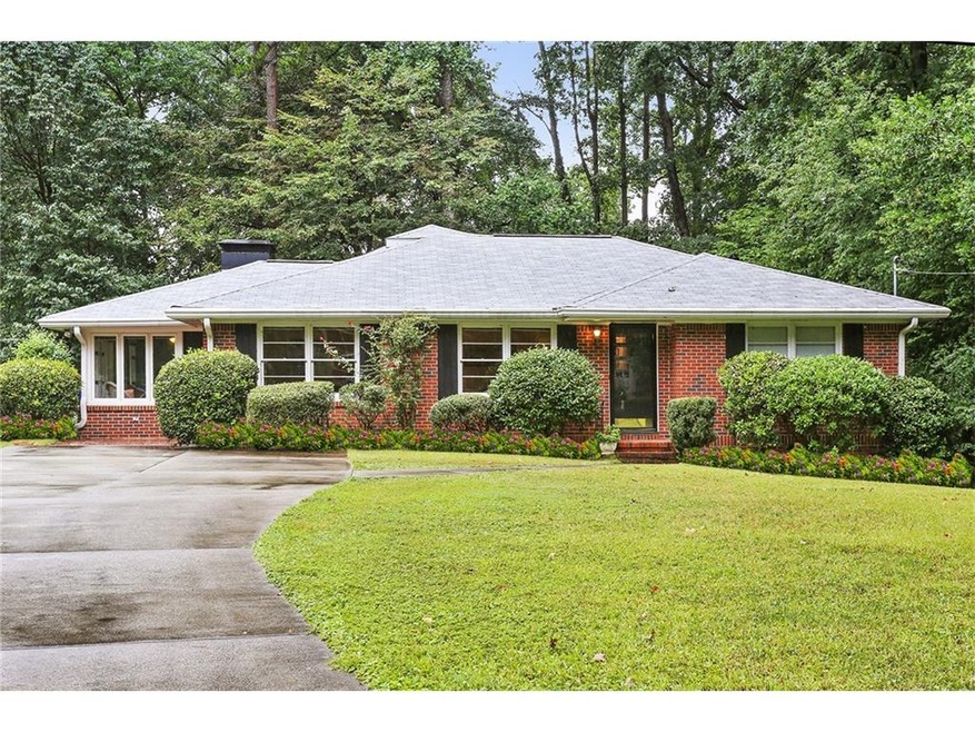 Welcome Home 1320 University Drive NE!