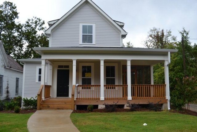 1374 Calhoun St, Macon, GA 31201 - photo 1