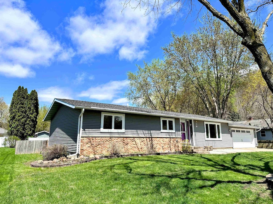 Sold $289,000