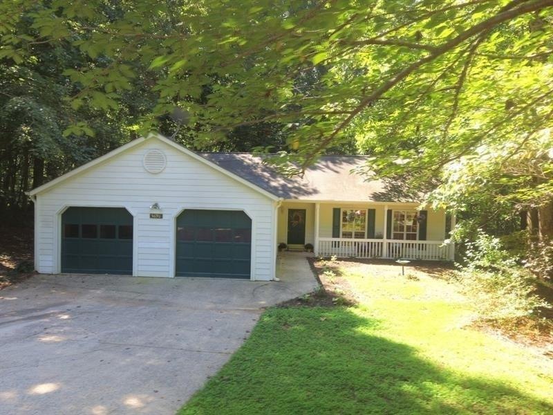 5698 Bay Harbor Trail NW, Acworth, GA 30101 - photo 1