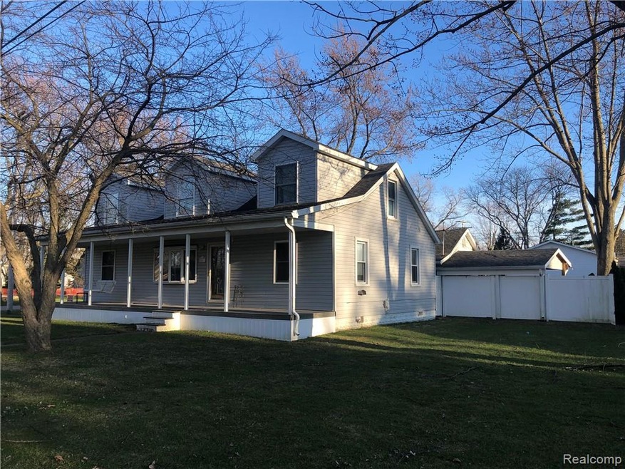 1611 Ash St, Carleton, MI 48117 - photo 1