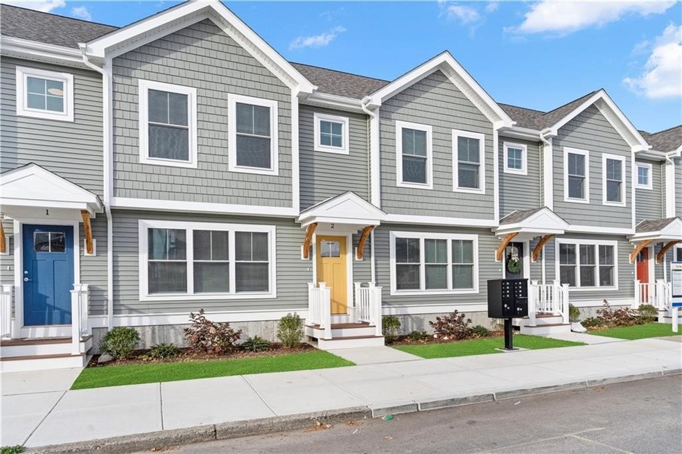 50 Mavis St unit 2, Pawtucket, RI 02860 - photo 1