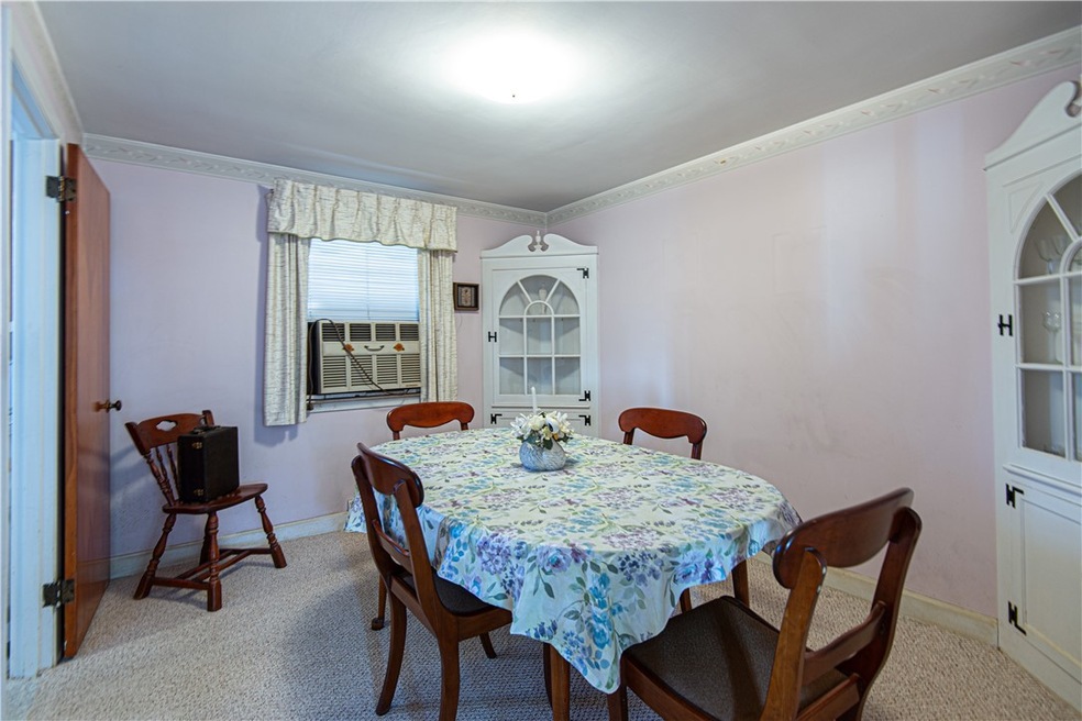 119 Lindy Ave, Riverside, RI 02915 - photo 1