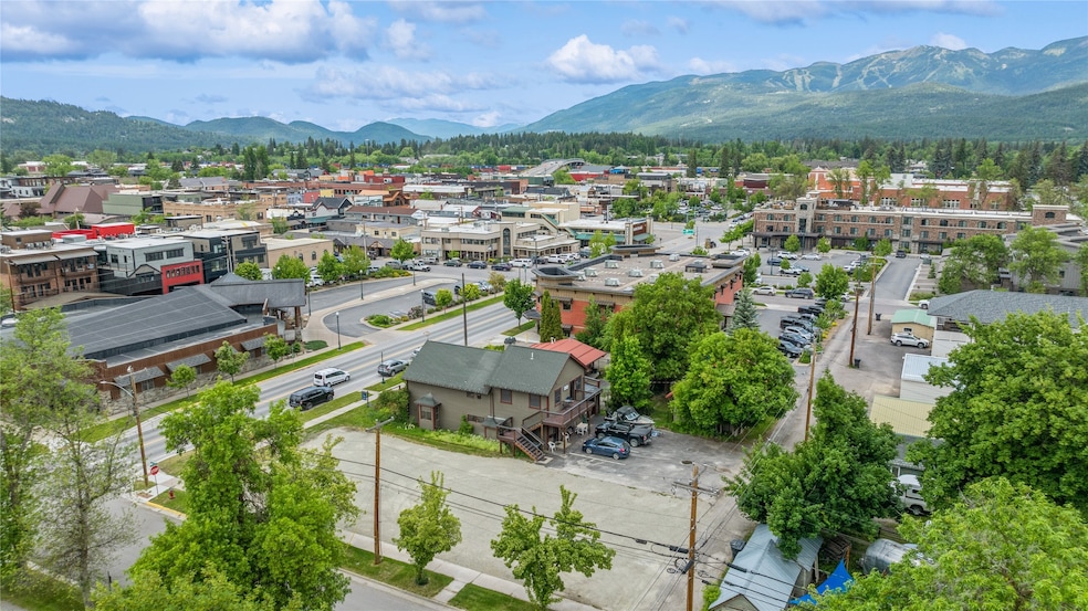 For Sale $1,600,000 • Co-Listing Agent